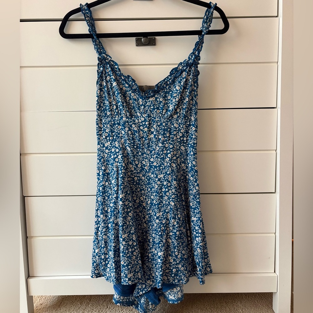 Princess Polly floral tie back romper